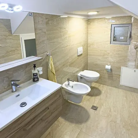 Villa The One Private In Tirana