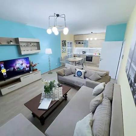 The One Private In Villa Tirana