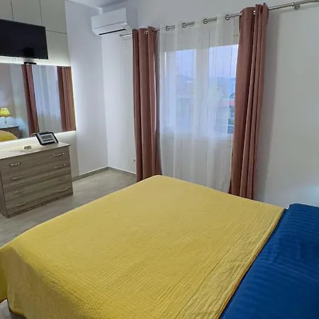 The One Private In Villa Tirana